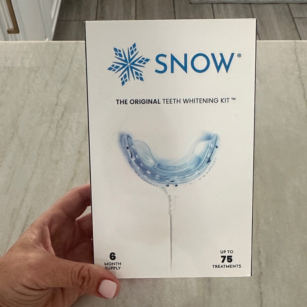 Snow Teeth Whitening Kit